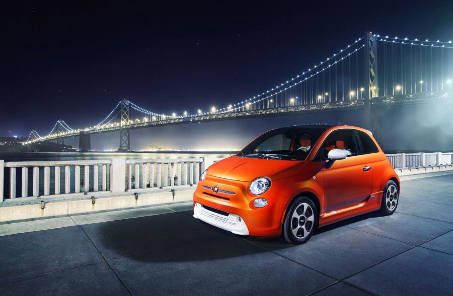  Fiat 500e 2013 года  (US) (фото 35 из 37)